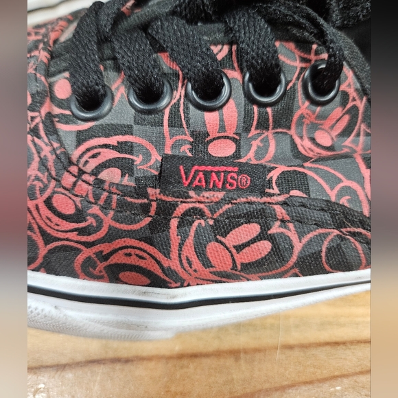 Disney Unisex Mickey Mouse Vans Mens 8 Womens 9.5 - Picture 8 of 11